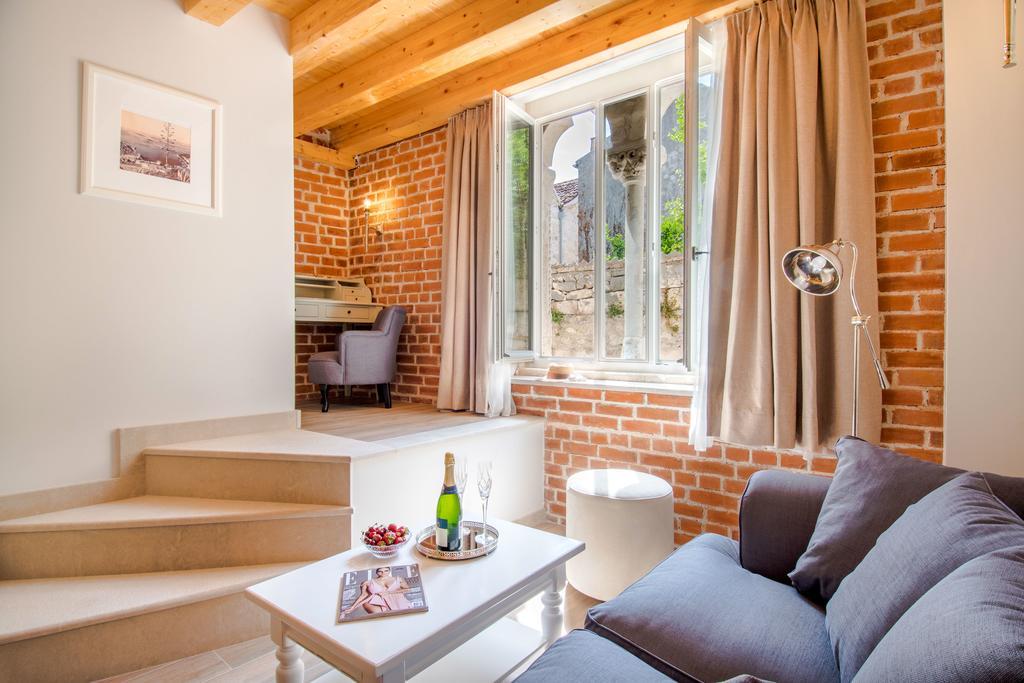 Heritage suites Zanini Hvar Town Extérieur photo
